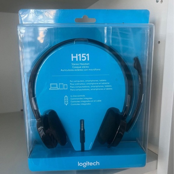 Logitech Stereo Headset H151 3.5 mm Analog with Boom Microphone Black - Picture 2 of 5